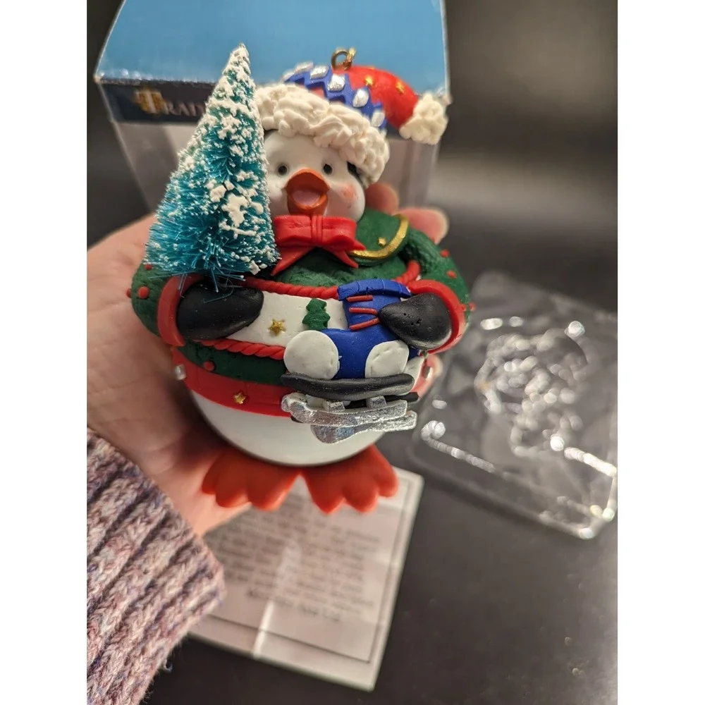Christmas‎ Traditions Collectible Holiday Ornaments Round Penguin In Box